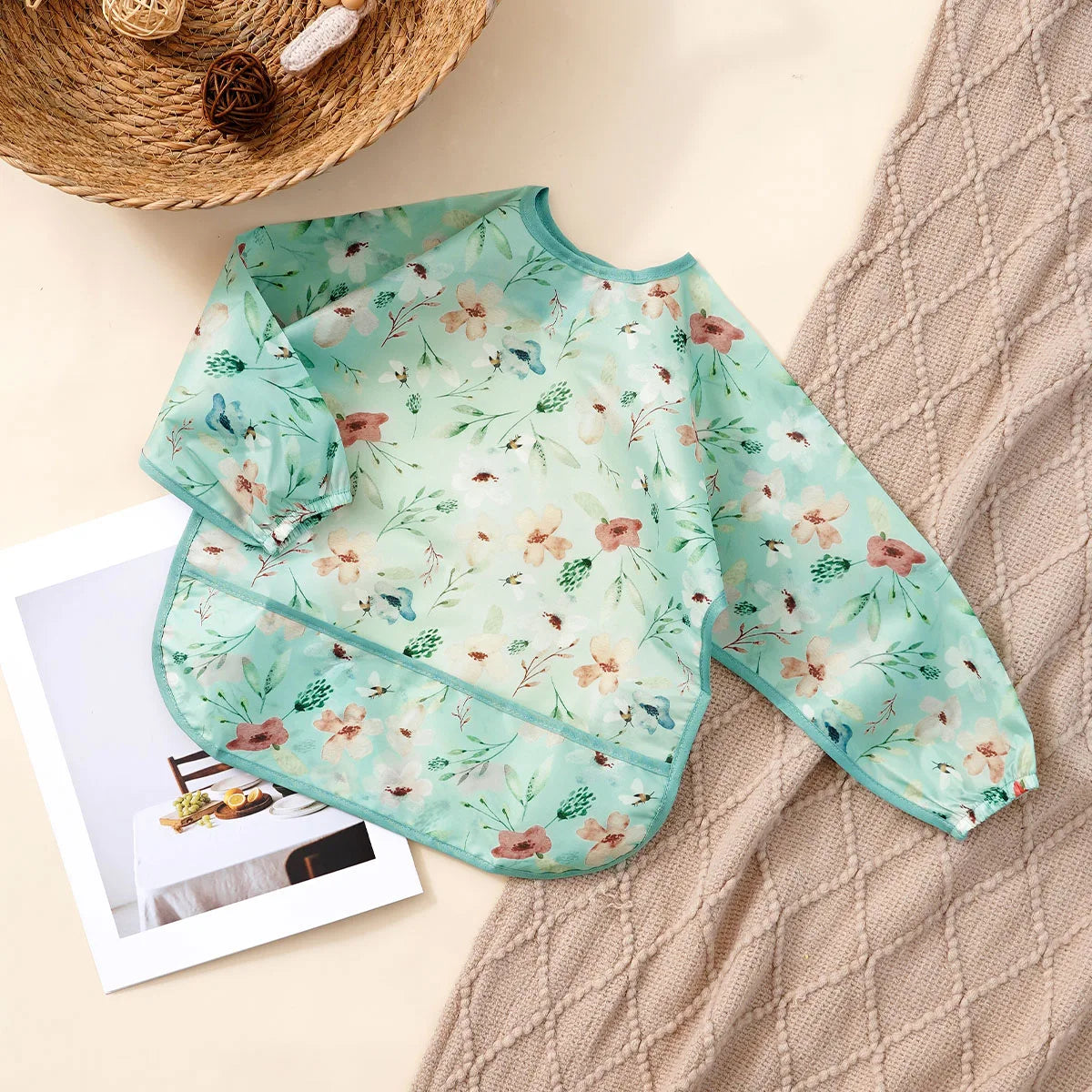 Bavoir bébé imperméable à manches longues